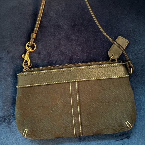 Coach Black Leather Wristlet - Picture 3 of 6